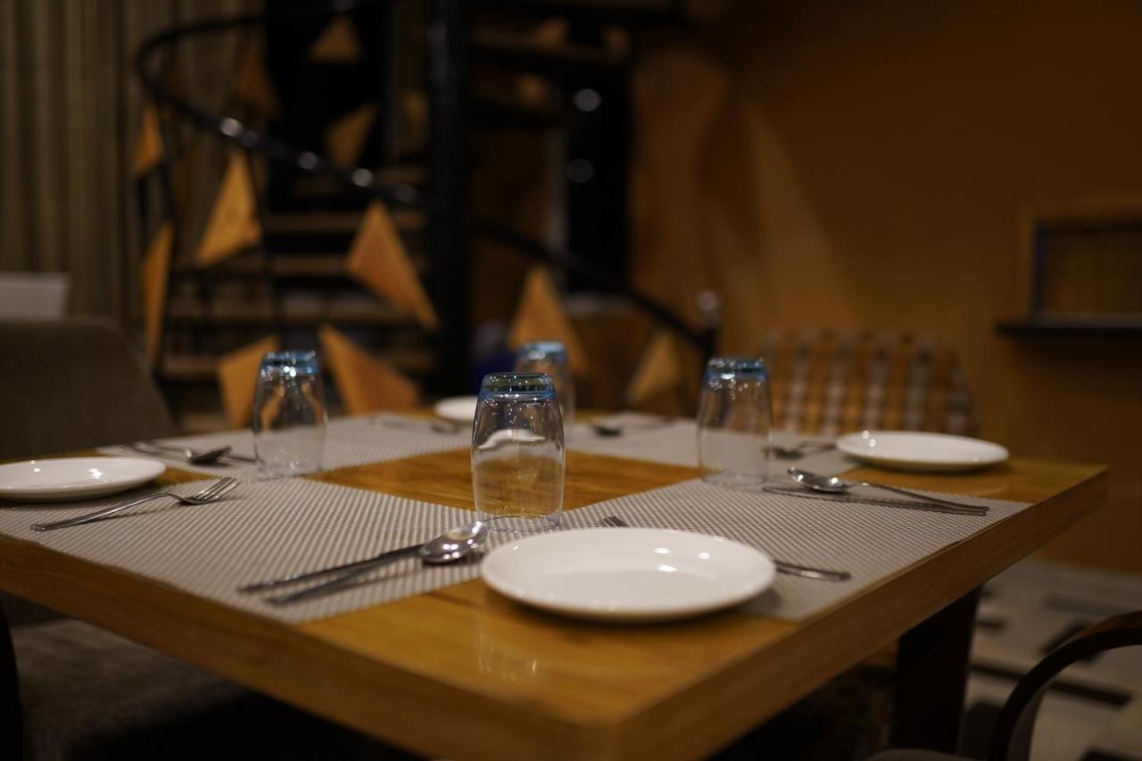 אודייפור Fabhotel Naivara Boutique מראה חיצוני תמונה