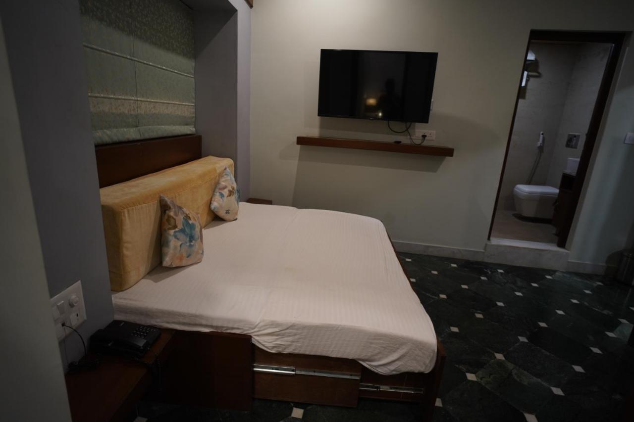 אודייפור Fabhotel Naivara Boutique מראה חיצוני תמונה